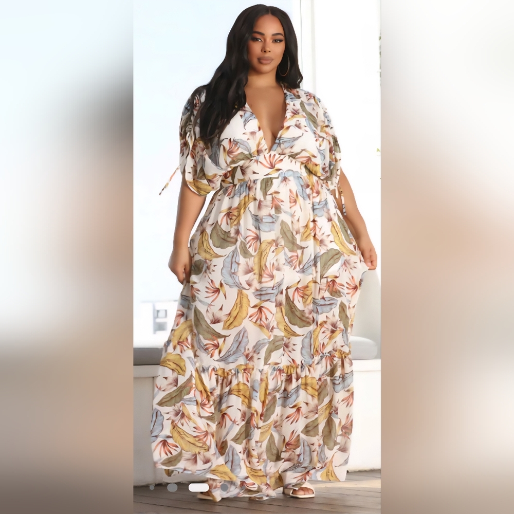 Farrah Floral Leaf Print Maxi Dress - Ivory/Combo